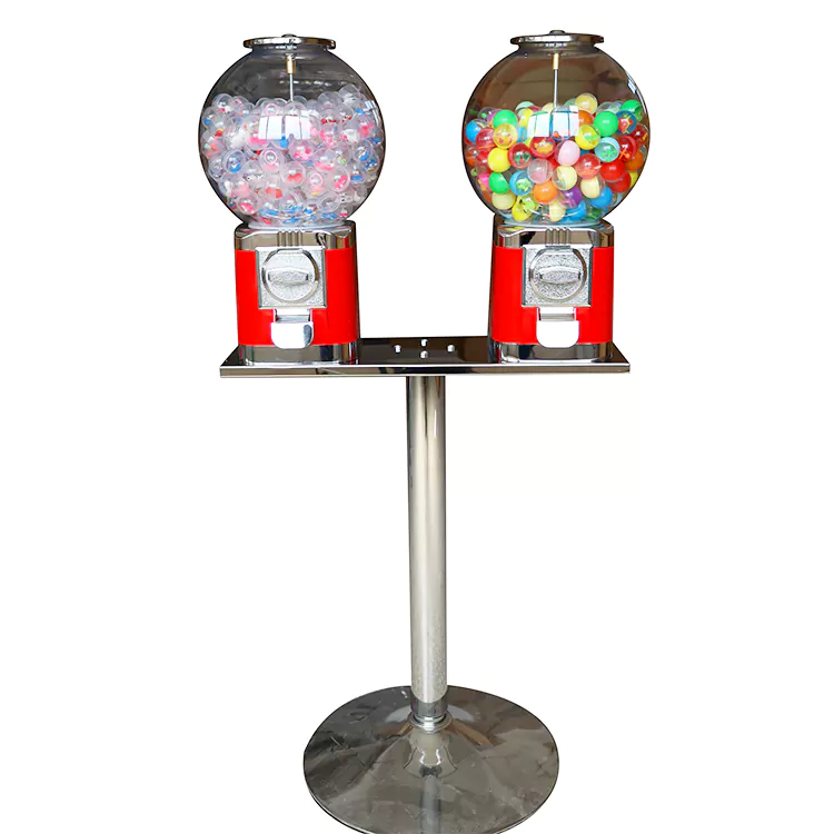 Firkantet tredobbelt Gashapon-maskine